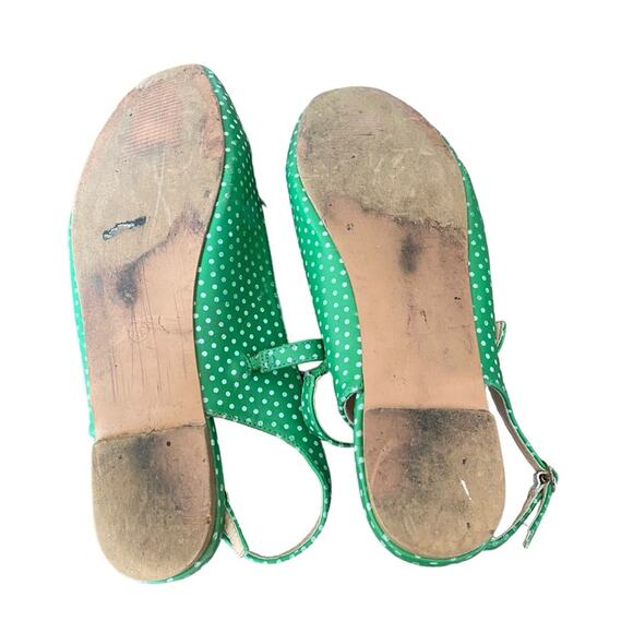 Dancing Days By Banned Retro Cactus Green Polka Dot Slingback Flats size 39 9 - Picture 11 of 12